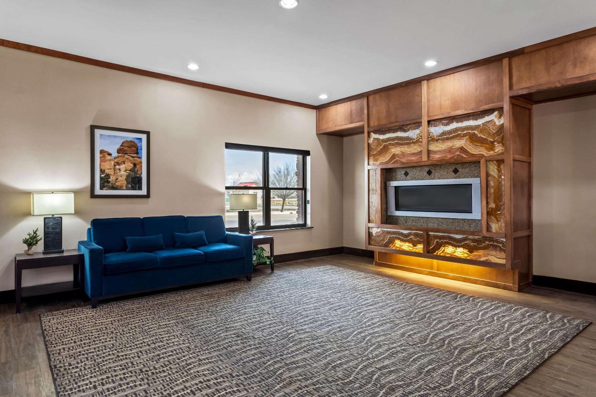 Comfort Suites Roswell Bagian luar foto