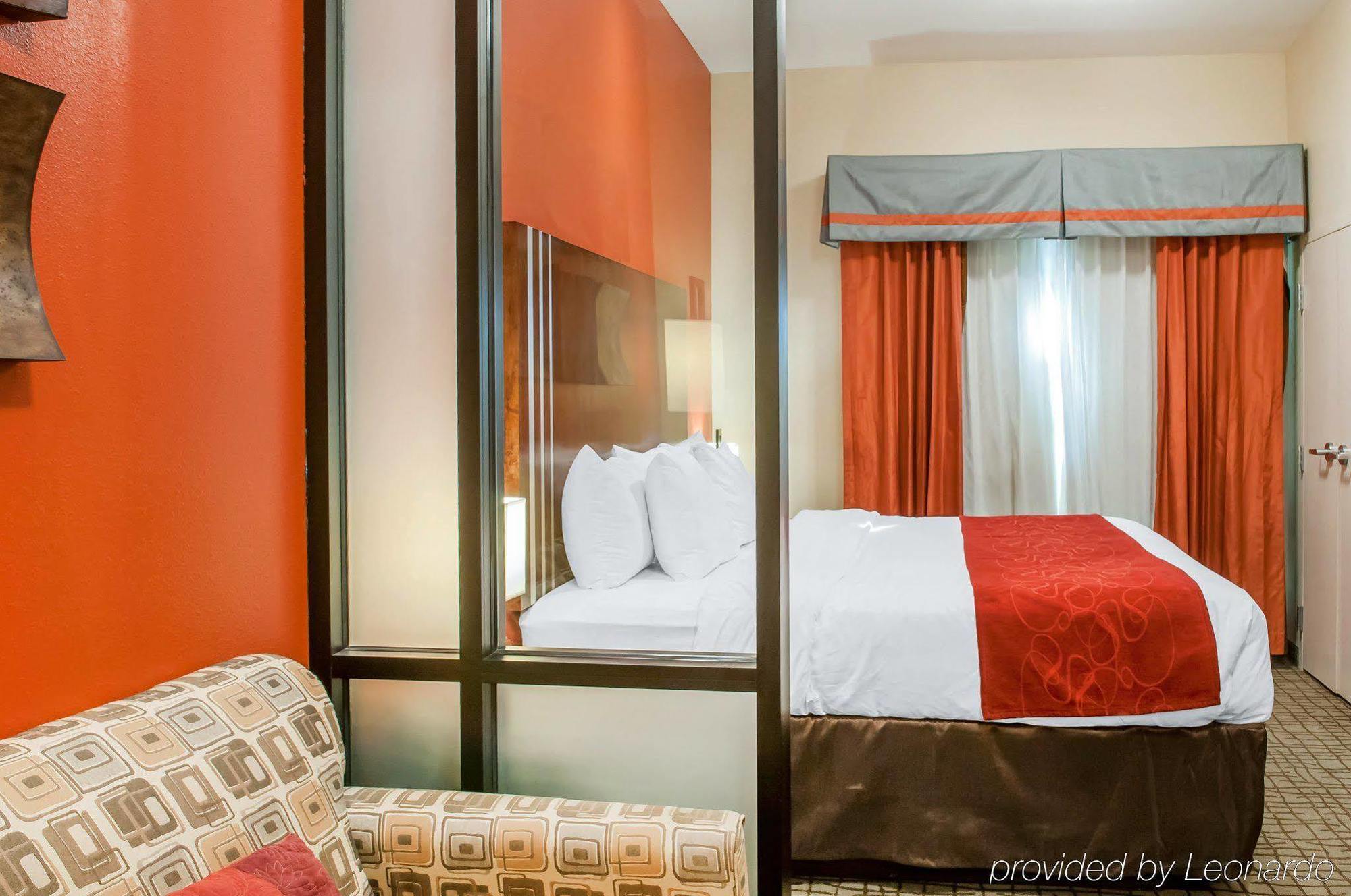 Comfort Suites Roswell Bagian luar foto