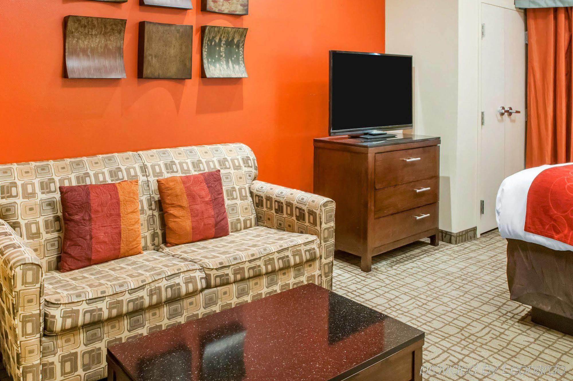 Comfort Suites Roswell Bagian luar foto